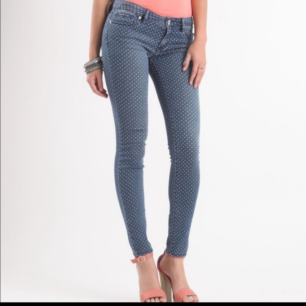 NWT bullhead black skinniest polka dot jeans